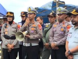 Polisi Tertibkan Ruas Jalan Clongop Gedangsari, Pedagang Diminta Patuhi Atura