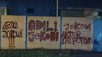 Vandalisme “ Adili Jokowi “ dan Residu Pilpres 2024