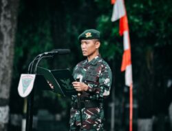 Danyonif 403/Wirasada Pratista Pimpin Upacara 17-an, Bacakan Amanat Pangdam IV/Diponegoro tentang Integritas dan Nasionalisme