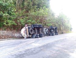 Truk Tangki Gas Terguling di Jalan Jogja-Wonosari, Sopir Tewas di Lokasi