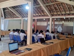 Tiga Peserta Raih Nilai Tertinggi dalam Seleksi Staf Pamong Kalurahan Purwodadi Ujian berlangsung lancar, diikuti 19 peserta untuk mengisi tiga formasi kosong pamong kalurahan