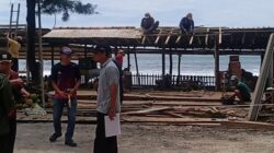 Penataan Kawasan Pantai Sepanjang Dimulai, 109 Pedagang Direlokasi