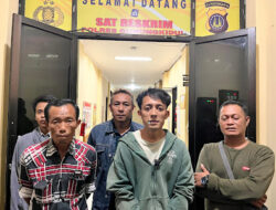 Warga Ngunut Laporkan Dugaan Korupsi Dana Desa, Polisi Terima Barang Bukti