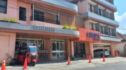 Kolaborasi Unik di Jogja: Tamu Hotel Liberta Dijemput Bajaj Maxride