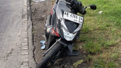 Nekat Salip Truk di Pleret, Mahasiswa Alami Cidera Kepala Berat dan Patah Kaki