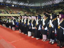 UNY Wisuda 835 Lulusan, Torehkan Ratusan Prestasi Nasional dan Internasional
