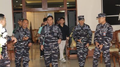 Kasal Muhammad Ali Akhiri Kunjungan di Magelang, Danlanal Yogyakarta Antar Kepulangan ke Jakarta