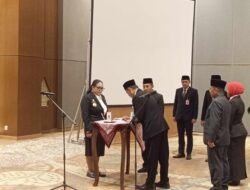 Tiga Pejabat BUMD Gunungkidul Dilantik, Bupati Endah Tekankan Pengawasan dan Manfaat untuk Masyarakat
